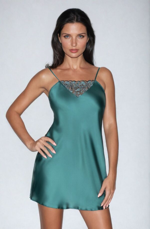 Irall Cleopatra Dressing Gown